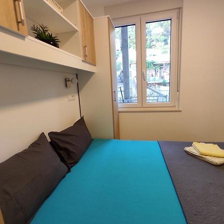 Apartment Ravnice オミシュ エクステリア 写真